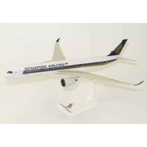 Model Airbus A350-900 Singapore. 