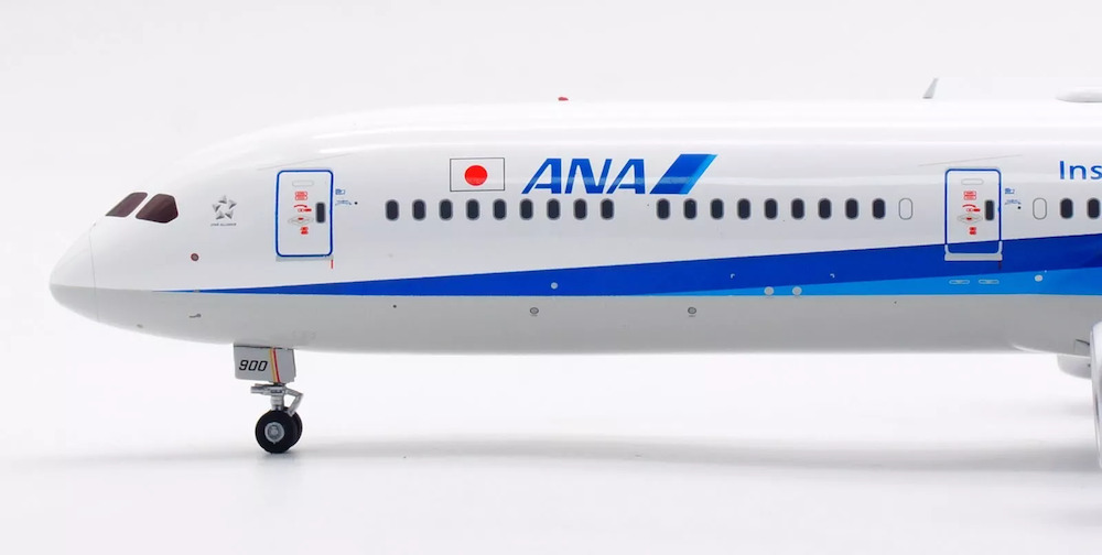 NH20138 1:200 BOEING 787-10 JA900A 完成品（WiFiレドーム