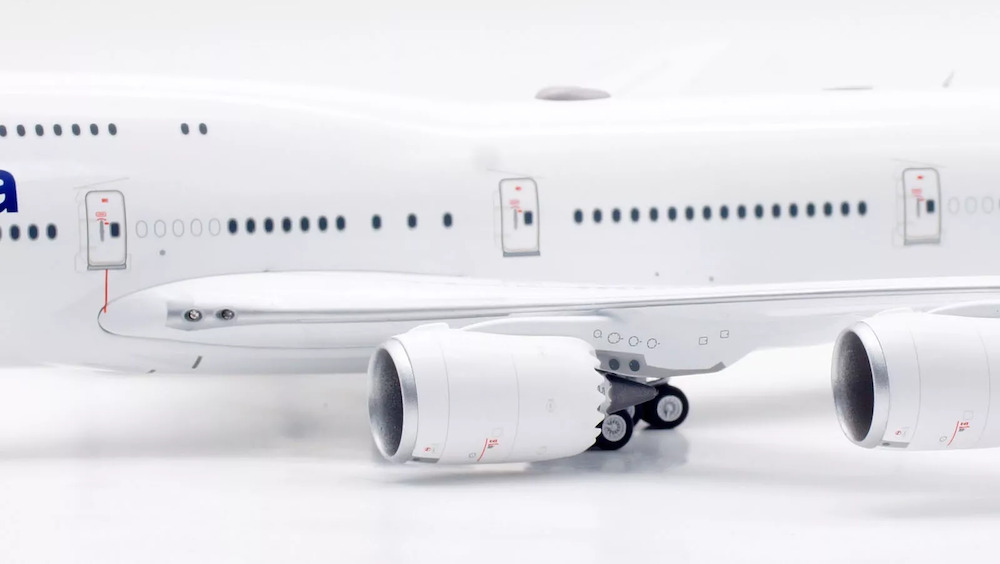 Model Boeing 747-8 LUFTHANSA 1:200 D-ABYA SQ Wings