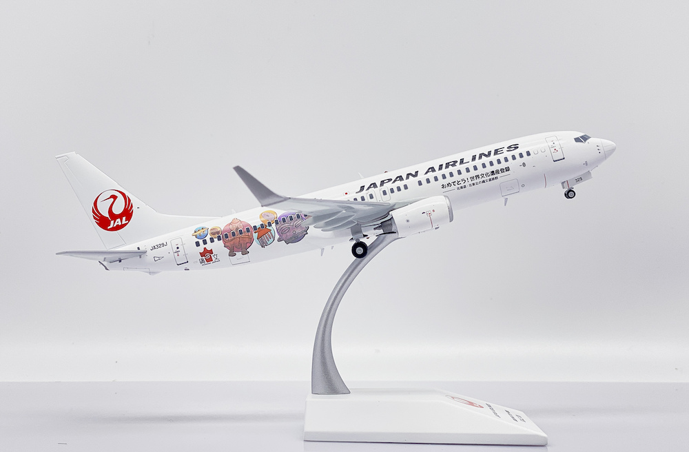 Model Boeing 737-800 Japan Airlines 1:200 MEGA CENA
