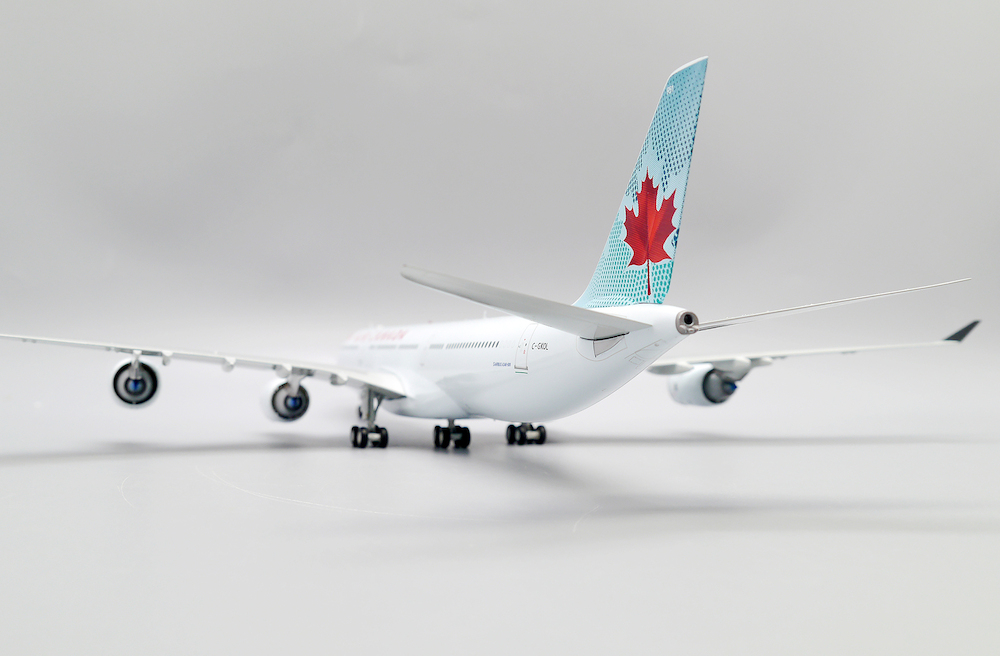 www.JetCollector.com: Air Canada A340-500 C-GKOL 1:200 Scale