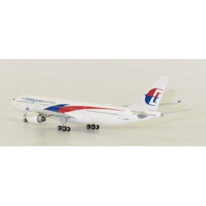 Model Airbus A330-200 Malaysia 1:400