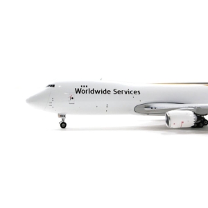 Model Boeing 747-8 UPS 1:400 Phoenix