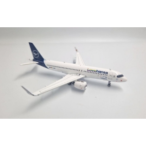 Model Airbus A320neo Lufthansa Lovehansa 1:400 D-AINY