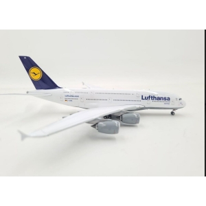 Model Airbus A380 Lufthansa 1:400 D-AIMA
