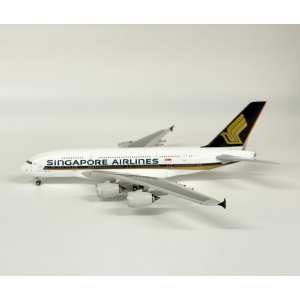 Model Airbus A380 SINGAPORE 1:400 9V-SKL