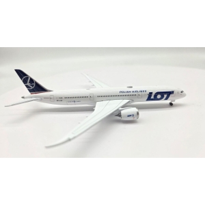 Model Boeing 787-9 LOT 1:500 SP-LSF