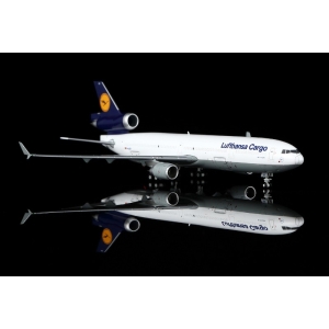 Model McDonnell Douglas MD11 LUFTHANSA 1:400 D-ALCD Cargo interactive
