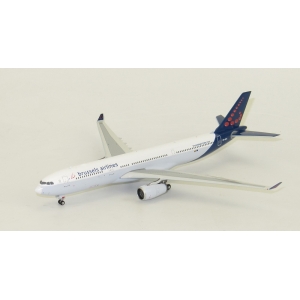 Model Airbus A330-300 Brussels 1:400