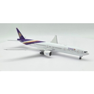 Model Boeing 777-300 THAI 1:400 HS-TTC