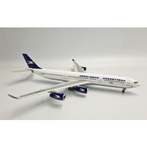 Model Airbus A340-300 Aerolineas Argentinas 1:400 LV-BIT