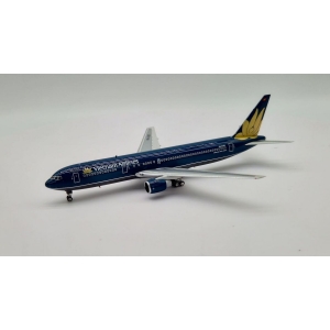 Model Boeing 767-300 Vietnam 1:400 VN-A762 - OSTATNI