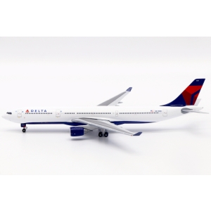 Model Airbus A330-300 DELTA 1:500 Aether