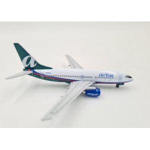 Model Boeing 737-700 airTrain 1:400