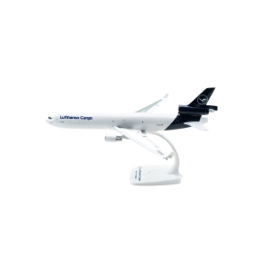 Model McDonnell Douglas MD11 Lufthansa Cargo D-ALCD 1:200