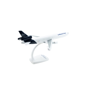 Model McDonnell Douglas MD11 Lufthansa Cargo D-ALCD 1:200