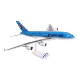 Model Airbus A380 KOREAN 1:200 OGROMNY