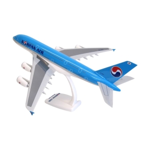 Model Airbus A380 KOREAN 1:200 OGROMNY