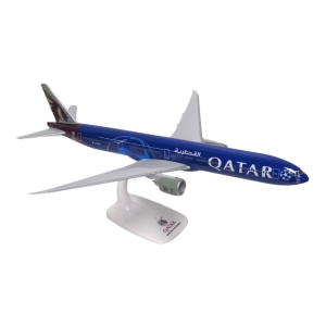Model Boeing 777-300 QATAR Airways UEFA 1:200 A7-BED