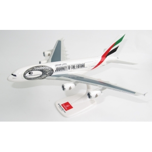 Model Airbus A380 Emirates 
