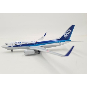 Model Boeing 737-700 ANA JApan 1:200