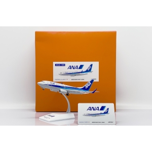 Model Boeing 737-700 ANA JApan 1:200