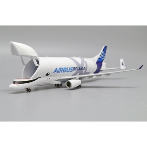 Model Airbus A330-743L BELUGA 1:400 Interactive!