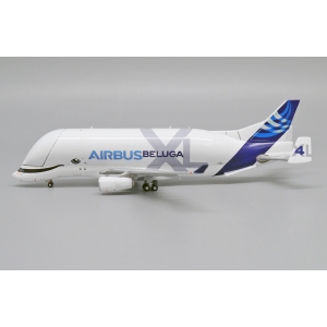 Model Airbus A330-743L BELUGA 1:400 Interactive!