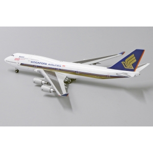 Model Boeing 747-400 Singapore 1:400 - 1000th