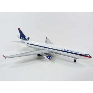 Model MD11 DELTA 1:500 Herpa