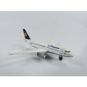 Model Airbus A319 Lufthansa 1:500 Herpa 516532