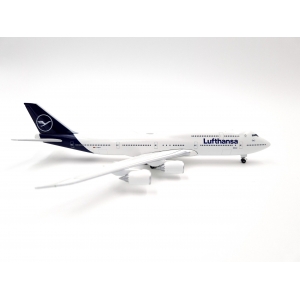 Model Boeing 747-8 Lufthansa 1:500