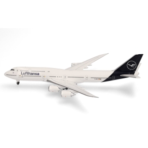 Model Boeing 747-8 Lufthansa 1:500 D-ABYC