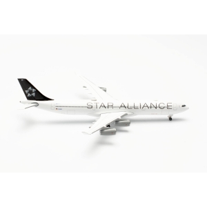 Model Airbus A340-300 Lufthansa Star Alliance 1:500