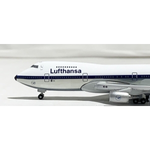 Model Boeing 747-200 LUFTHANSA 1:500 D-ABYW