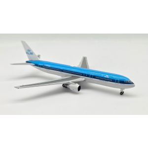 Model Boeing 767-300 KLM 1:500 PH-BZC