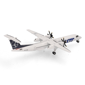 Model Bombardier Dash Q400 LOT 1:500 SP-EQF