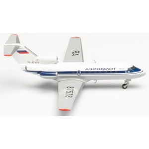 Model Yakovlev YAK-40 Aerofłot 1:200