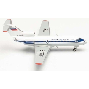 Model Yakovlev YAK-40 Aerofłot 1:200