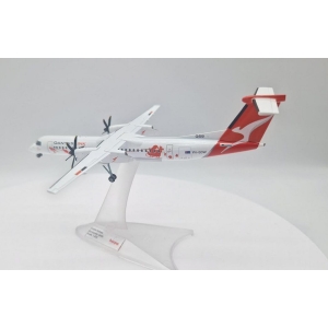 Model Bombardier Dash 8 Q400 QANTAS 1:200 VH-QOW