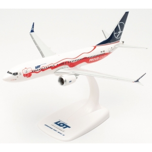 Model Boeing 737MAX8 LOT SP-LVD