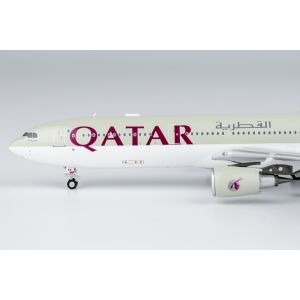Model Airbus A330-300 QATAR 1:400 A7-AEE NG Models