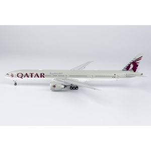 Model Boeing 777-300 QATAR 1:400 A7-BEE NG Models - OSTATNI!
