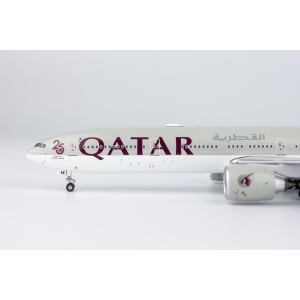 Model Boeing 777-300 QATAR 1:400 A7-BEE NG Models - OSTATNI!