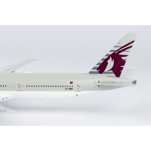 Model Boeing 777-300 QATAR 1:400 A7-BEE NG Models - OSTATNI!