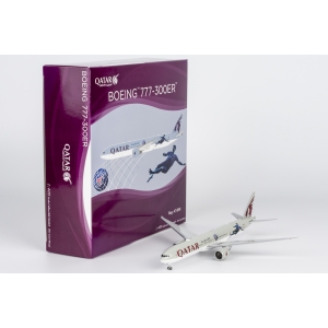 Model Boeing 777-300 QATAR 1:400 Paris A7-BEK