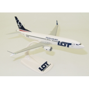 Model Boeing 737-MAX8 LOT 1:200 SP-LVA