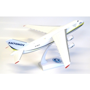 Model Antonov AN124 1:200 Antonocv Airlines