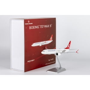 Model Boeing 737MAX9 Turkish 1:200 TC-LYB NG Model