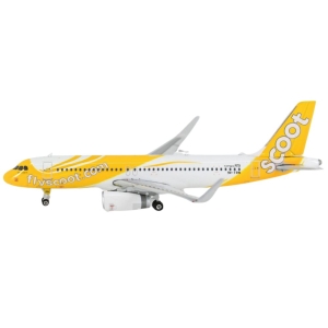 Model Airbus A320 SCOOT 1:400 9V-TAZ